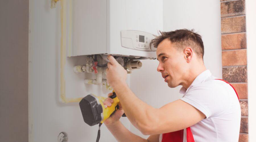 Expert burst pipe repair services in Durant, FL